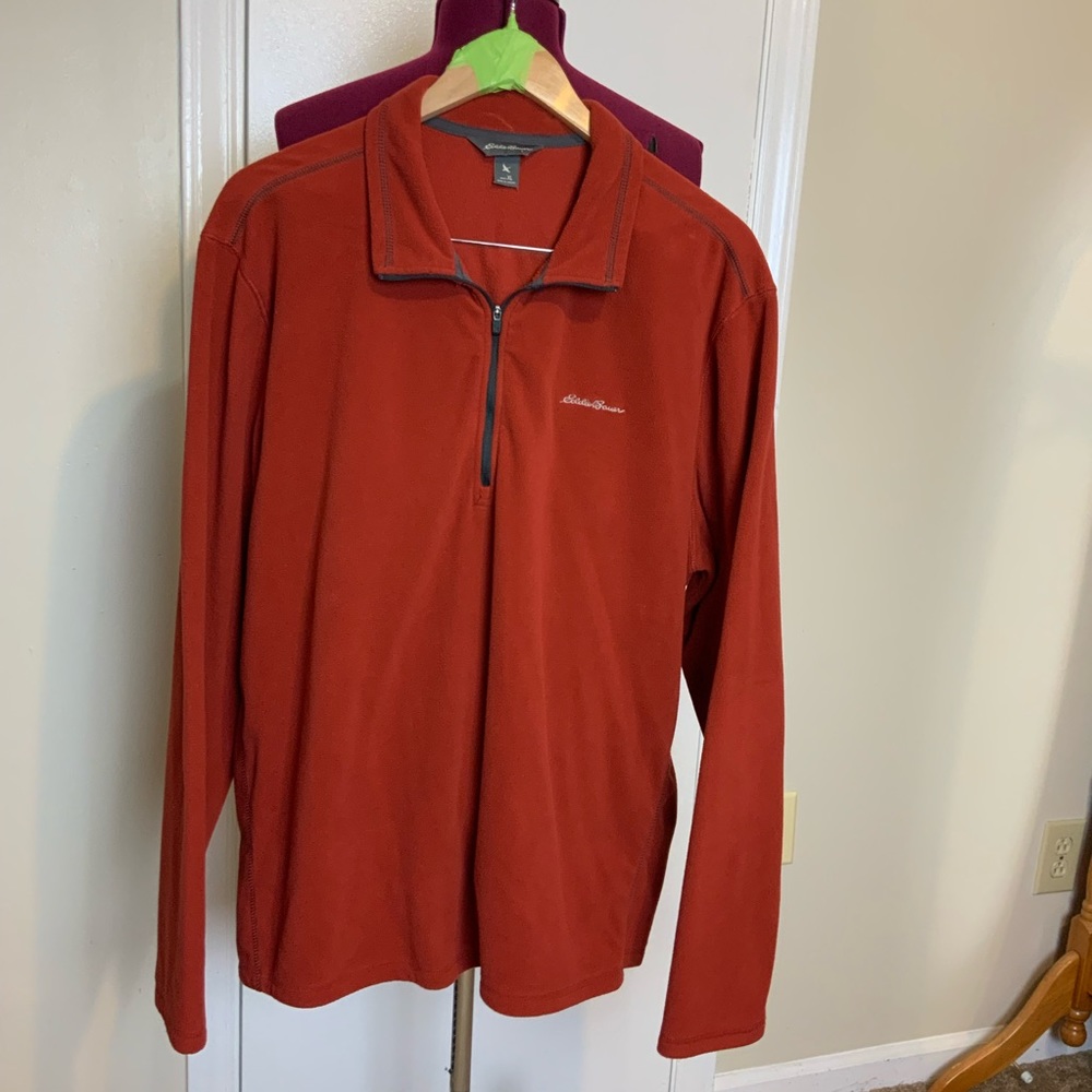 Eddie Bauer Men’s Fleece 1/4 Zip Sweatshirt Burgundy
